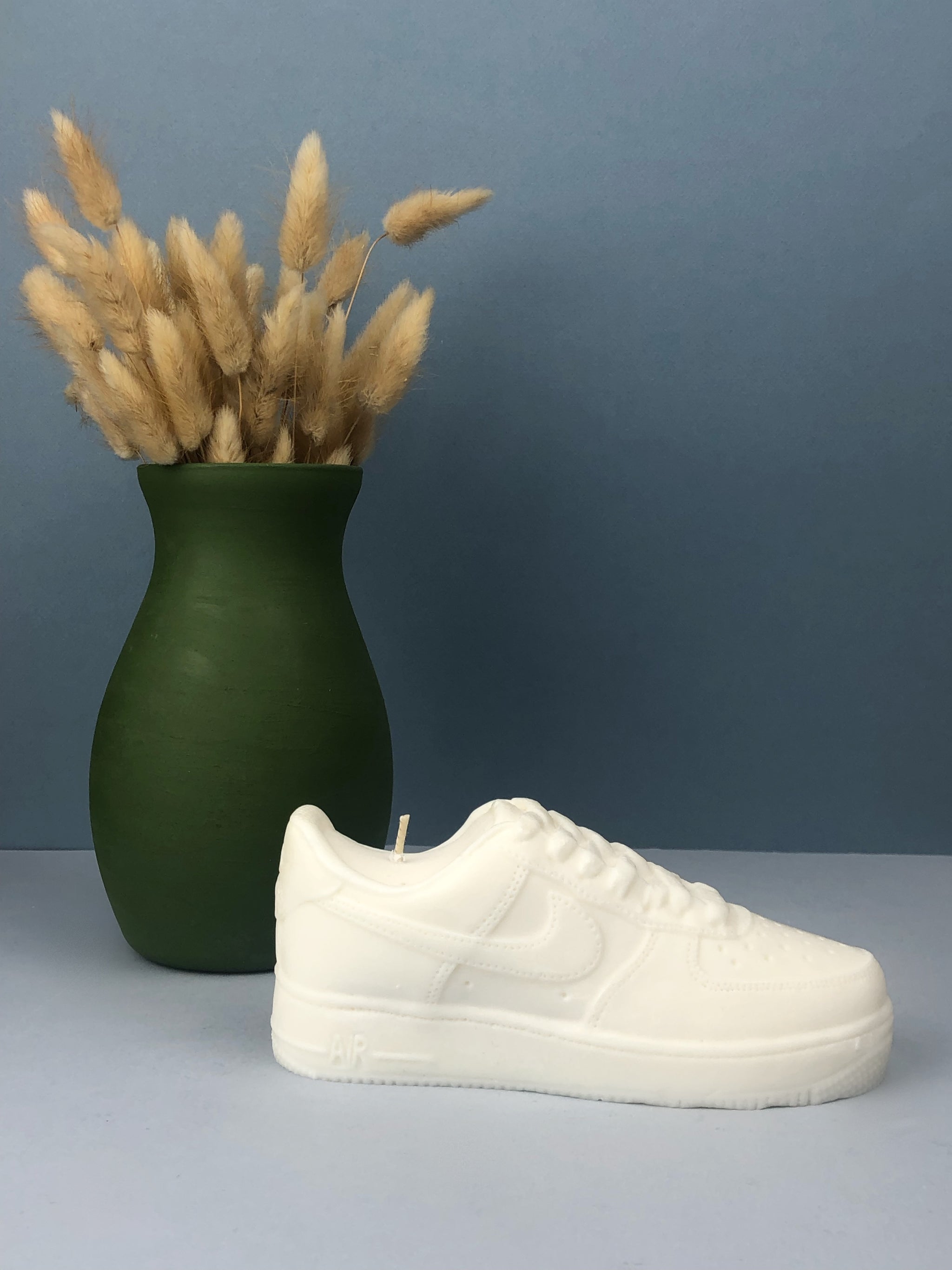 white low candle af1